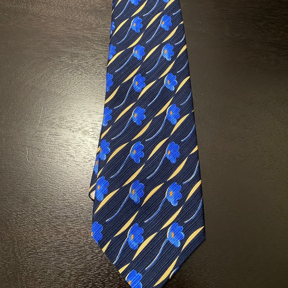 Loris Azzaro Paris tie